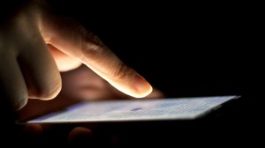 smartphone dedo